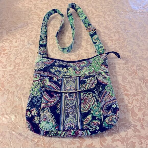 Vera Bradley ‘Rhapsody’ Crossbody Handbag Zipper Closure Gorgeous - Picture 2 of 6